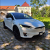 Tesla Model X 90D • 2017 год